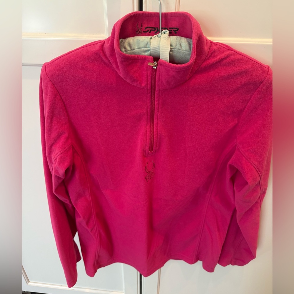 Girls Size XL Spyder velvet hot pink ski layer. Like new condition